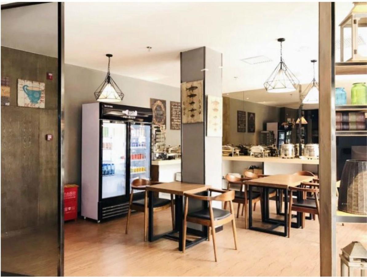 James Joyce Coffetel Beijing Gulou Street, Nanluoguxiang Exterior photo